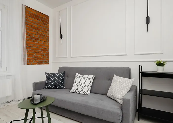 Appartement Cozy Poznanska In By Renters *