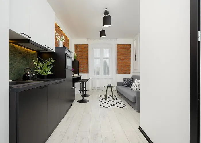 Cozy Poznanska In By Renters Appartement Łódź